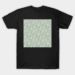 Decorative green pattern in Baroque style. T-Shirt